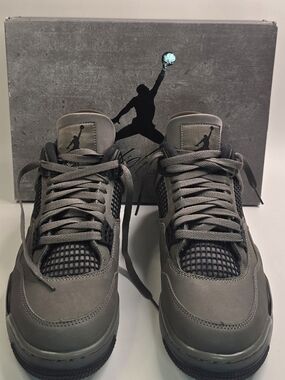 Nike Air Jordan 4 Retro Cave Stone FV5029-200 Men’s Size 10 W/Box